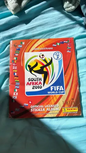 Álbum de figurinhas copa do mundo 2006 e 2010 completos