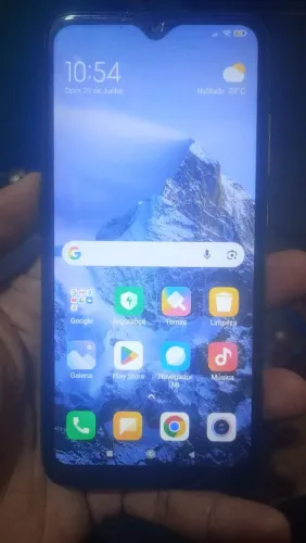 Celular xiaomi novinho de uso meu 