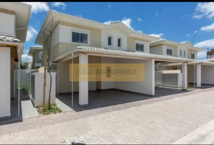 Sobrado em Condomínio | 3 dorms | 1 suíte - César de Souza - Mogi das Cruzes/SP