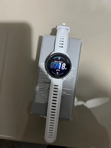 Relógio Garmin 165 basic Branco 43mm