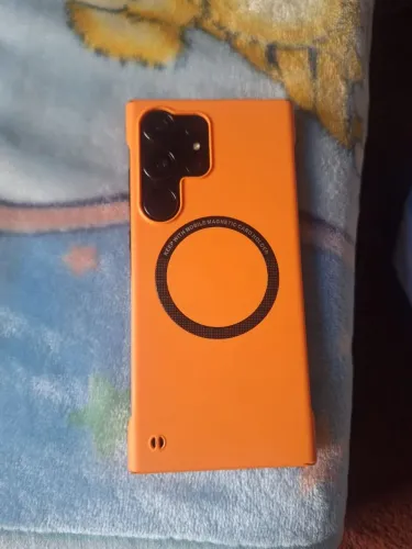 vendo S23 ultra 256G celular impecável sem detalhes apenas venda nao abaixo o valor