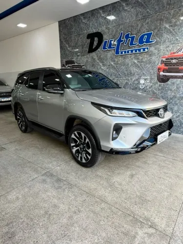Toyota Hilux SW4 Diamond 2.8 TB 4X4 Die. Aut. 2024