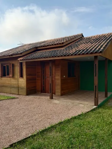 Velleda oferece encantador sítio em condomínio fechado com arborização em Águas Claras!