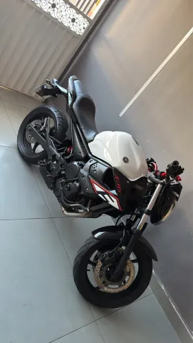 XJ6 2012 