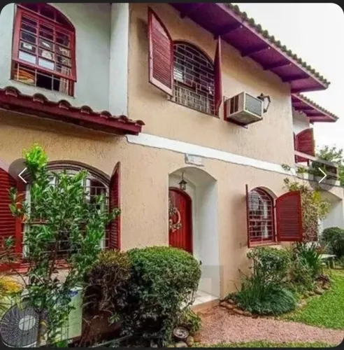 RESIDÊNCIA DE 3 DORMITORIS COM 1 SUITE 2 VAGAS NO BAIRRO TRISTEZA