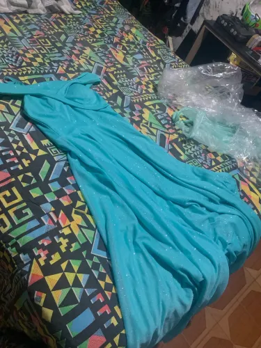 Vestido P para festa 