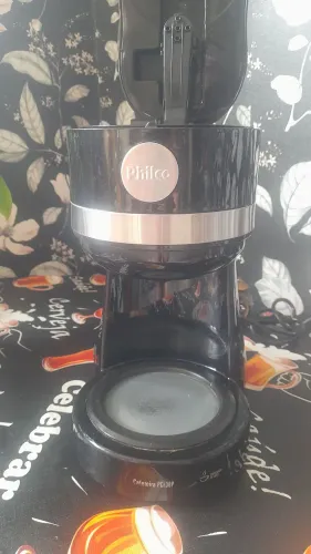 VEMDO CAFETEIRA SEM A JARRA DE VIDRO
