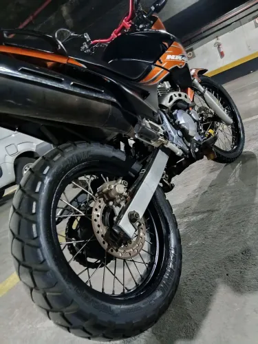 Vendo moto Honda falcon 2007