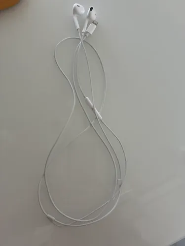 Fone com fio IPhone 11
