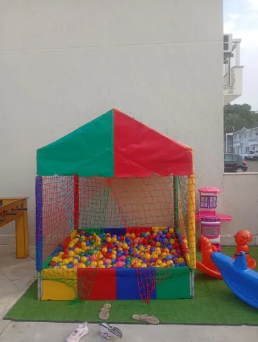Casinha de bolinhas