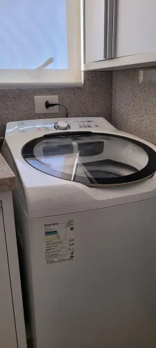 Máquina de lavar roupas branca Brastemp 11,5 kg com tambor de inox