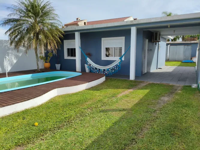 VENDO casa no Laranjal/Valverde - 02 Dormitórios