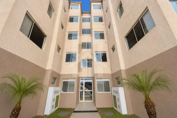 Imóvel para venda possui 42 metros quadrados com 2 quartos em Timbí - Camaragibe - PE