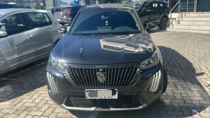 Peugeot 2008 Allure 1.0 Turbo Flex 5P Aut. 2025