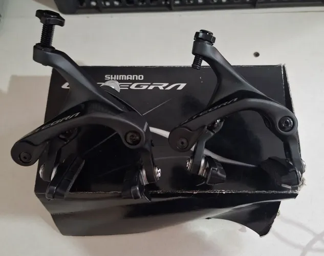 Freio ultegra R8000