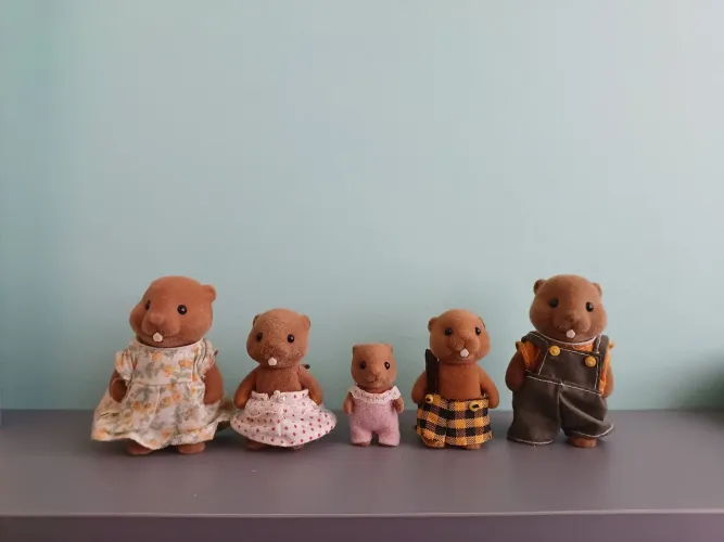 Família de castores sylvanian families