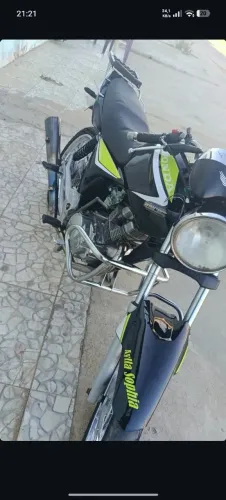 Moto para andar em dias