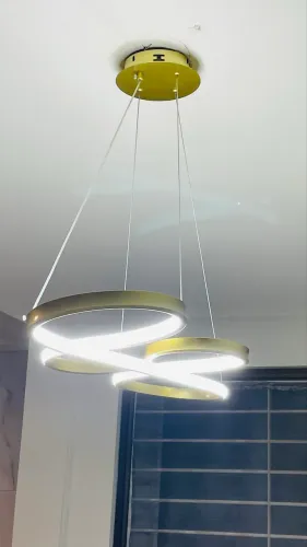 Lustre moderno 