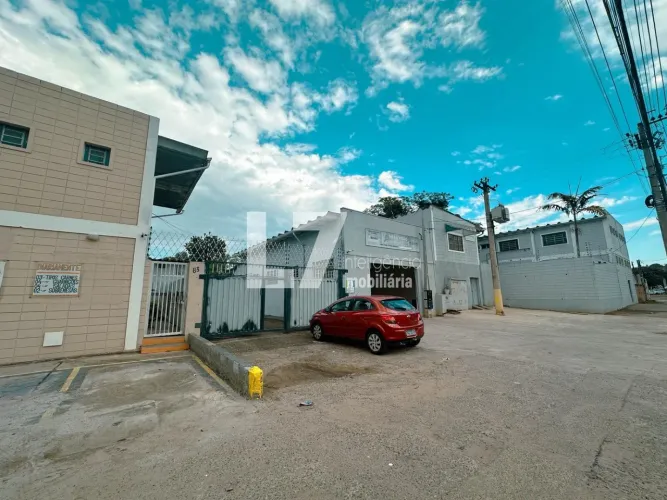 Prédio comercial com entreposto frigorífico em Paulínia com estrutura completa para logíst