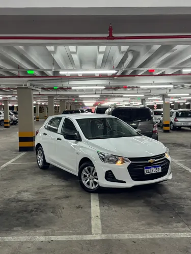 Chevrolet Onix Hatch 1.0 12V TB Flex Aut. 4P 2021