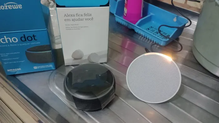2 Alexas BLOQUEADAS pela AMAZON ( ideal para retirar peças )