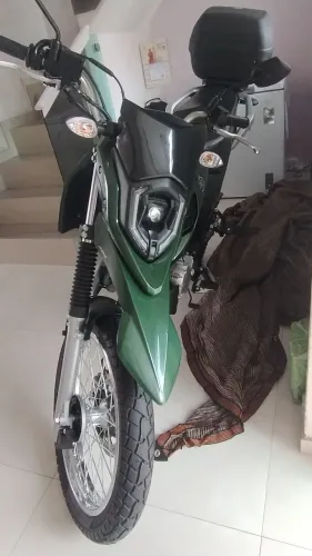 Venha sentir o ar em 2 rodas, conforme e segurança moto zerada