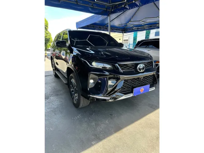 Toyota Hilux SW4 SRX Plat. 4X4 2.8 TB Die. Aut. 2026