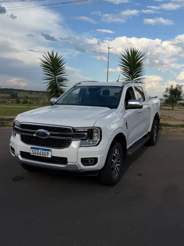 Ford Ranger Limited 3.0 V6 4X4 CD TB Die. AUT 2024