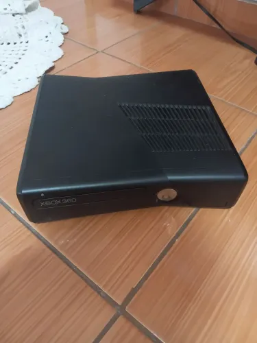 Xbox 360 completo bloqueado