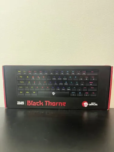 Teclado Black Thorne mecanico
