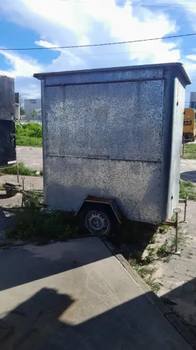 Trailer com carretinha e reboque