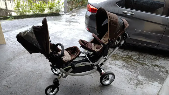 Carrinho de Bebe duplo (gemeos) ABC Design Zoom