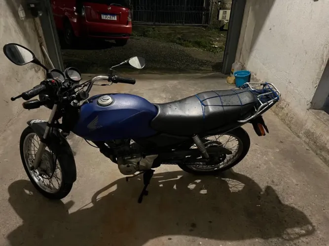 CG 125 2002 VARETADA