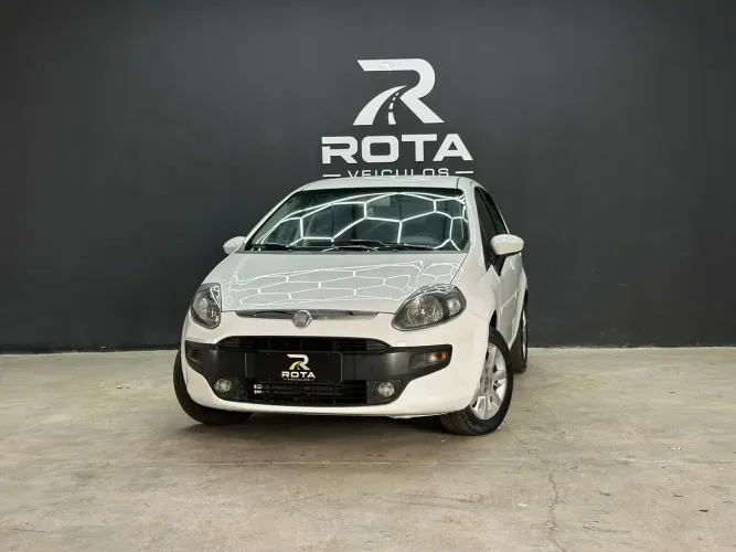 Fiat Punto Attractive 1.4 Fire Flex 8V 5P 2014