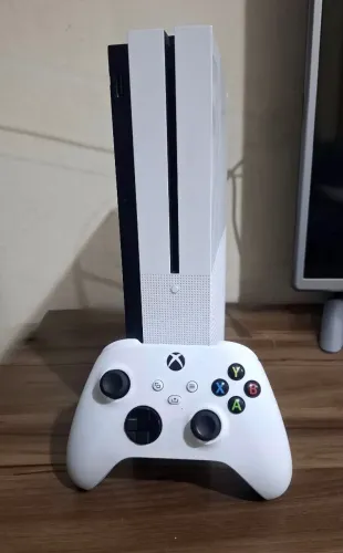 Vende-se ou troca xbox one s