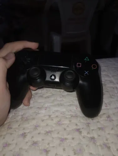 CONTROLE DE PS4 ORIGINAL USADO defeito minimo