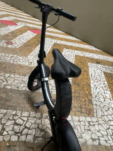 Bike elétrica dobrável