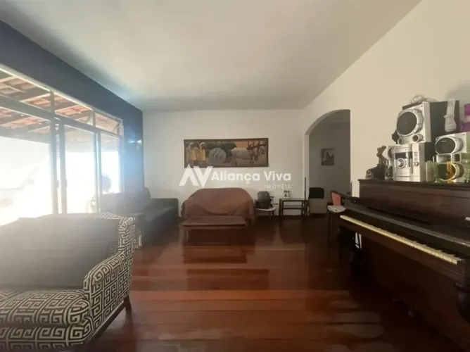 Botafogo | Cobertura 4 quartos, sendo 1 suite