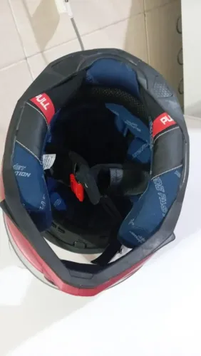 Capacete tamanho 58 pelo valor que comprei aceito cartão 