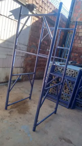 Estou vendendo jogo de 14 pecas de andame 1x1 parede grossa semi novo