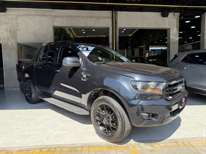 Ford Ranger Black 2.2 4X2 CD Diesel AUT 2022