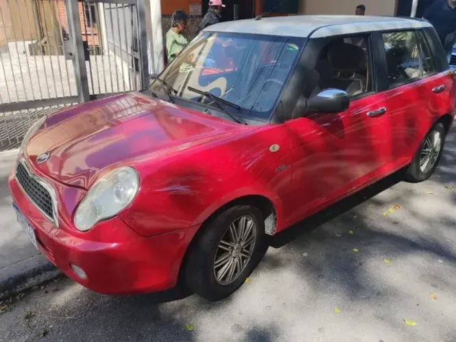 Lifan 320 Elite 1.3 16V 88cv 5P 2010