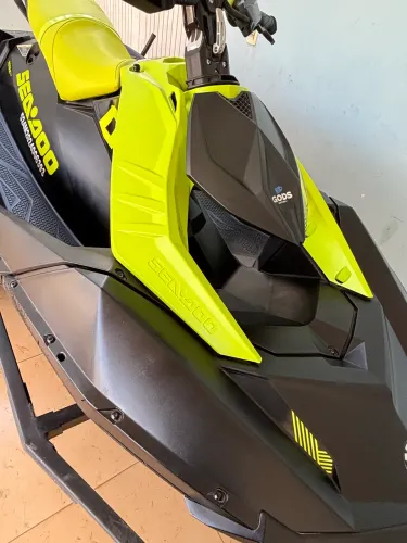 Sea Doo Spark Trixx 2023 muito novo 