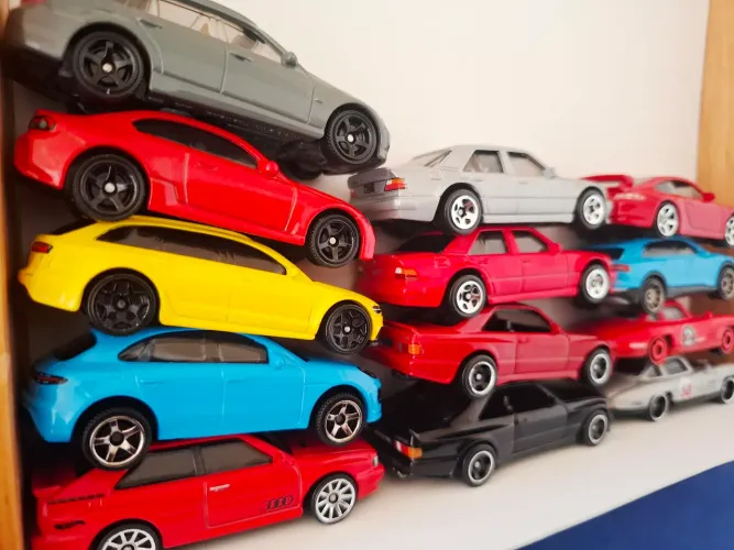 Lote Porsche, Bmw, Mercedes, Audi!!! Escala 1:64!!! Ótimo custo benefício!!! Imperdível!!!