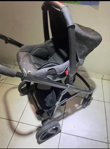 Carrinho de bebê 3 em 1