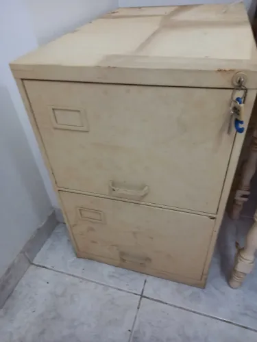 Arquivo de Aço 2 Gavetas com Chaves