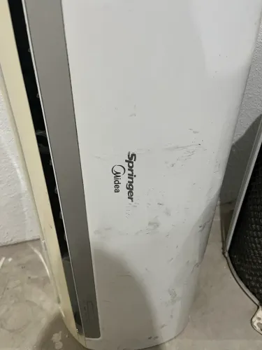 Vendo ar condicionado !
