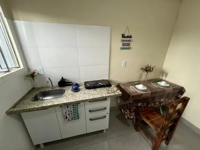 Kitnet mobiliada em Senador Canedo próximo da prefeitura