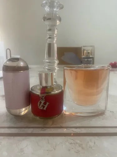 3 perfumes novos por 900