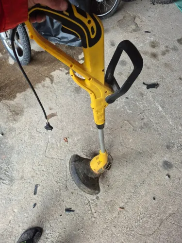 Cortador de Grama Profissional 1000w 220v 127v Perfeito Estado Funcionando